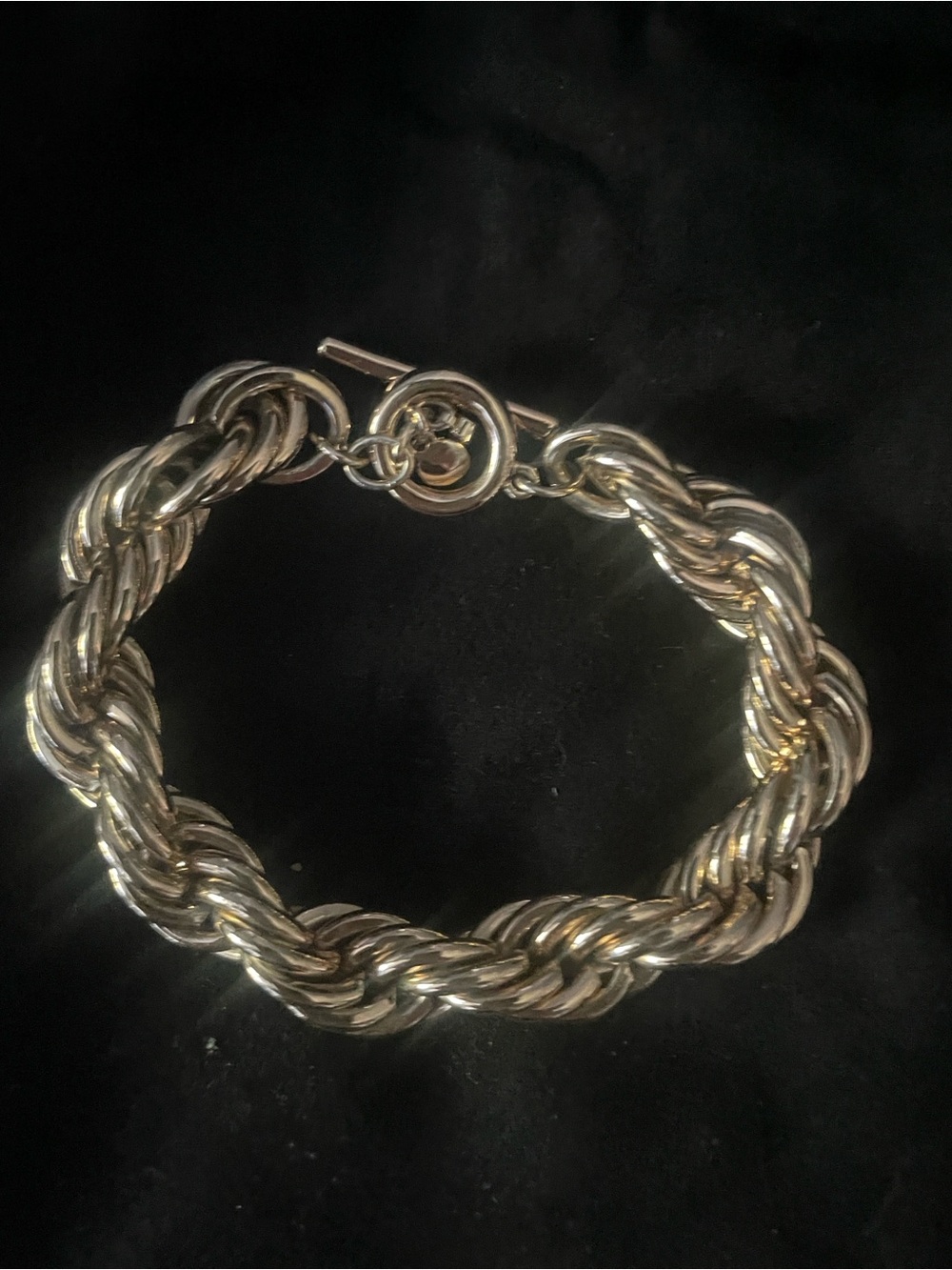 Classic Twisted Rope Bracelet - Gold Tone
Ann Taylor.